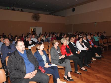 Prireditev Druži naju ples in petje z mednarodno udeležbo 28